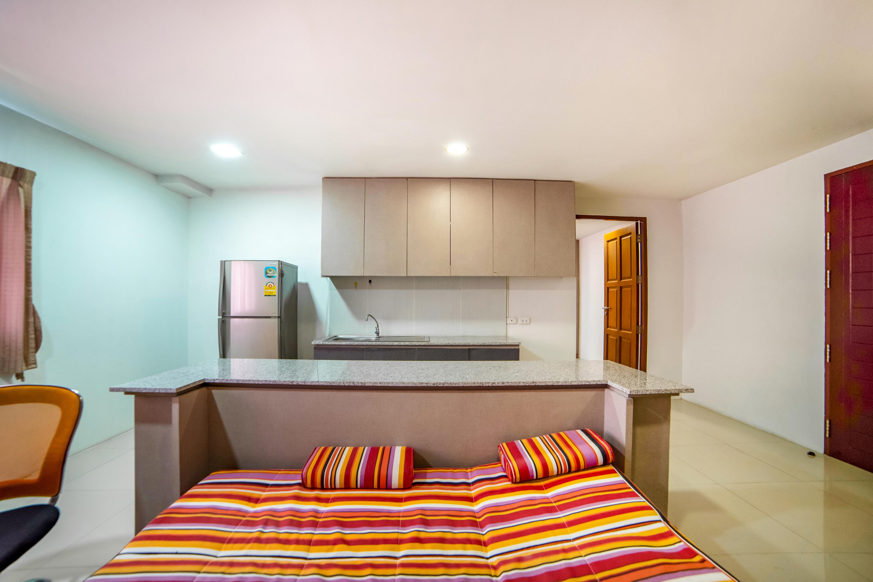 Oyo 460 Int Place Bangkok Extérieur photo