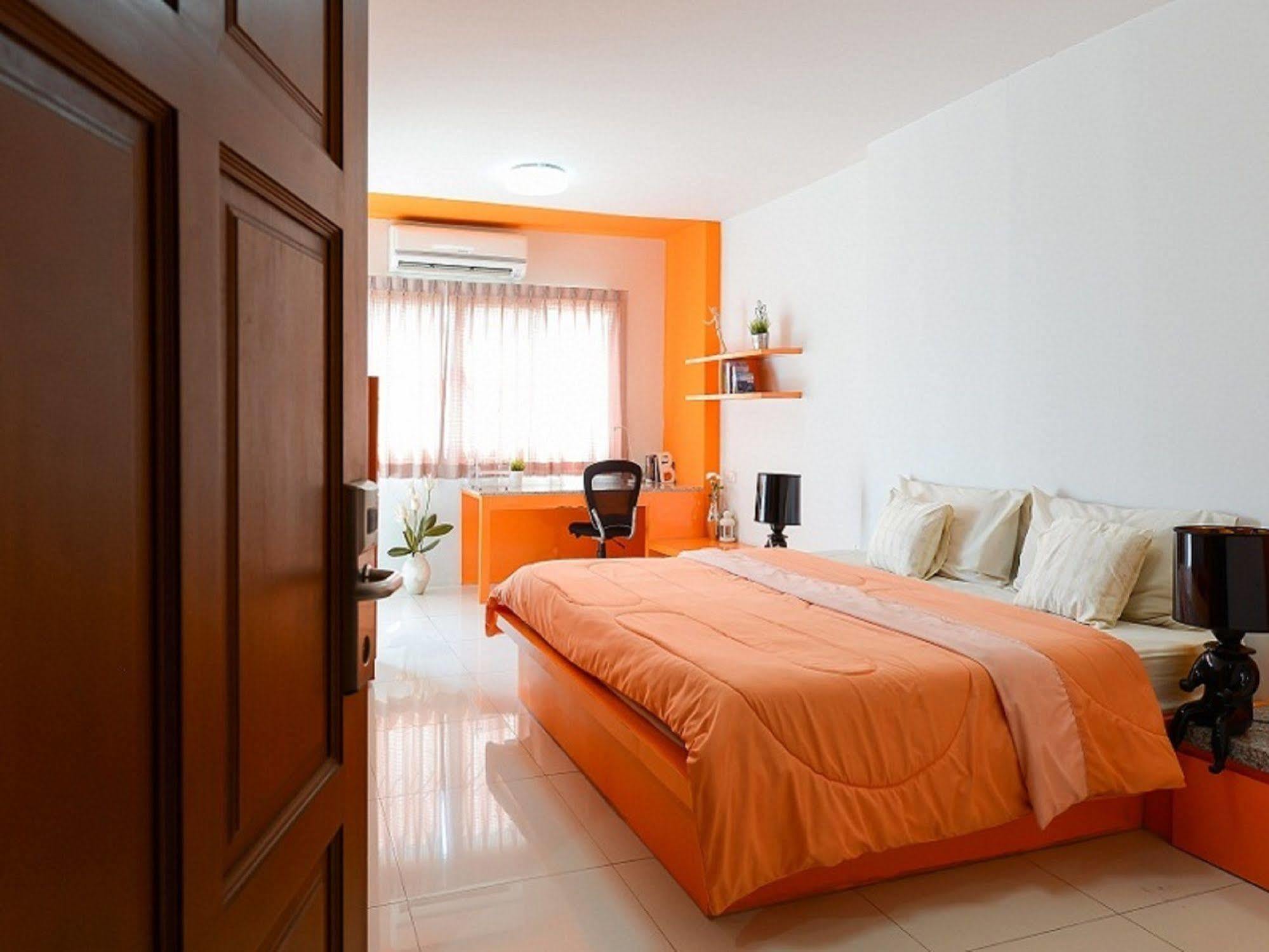 Oyo 460 Int Place Bangkok Extérieur photo
