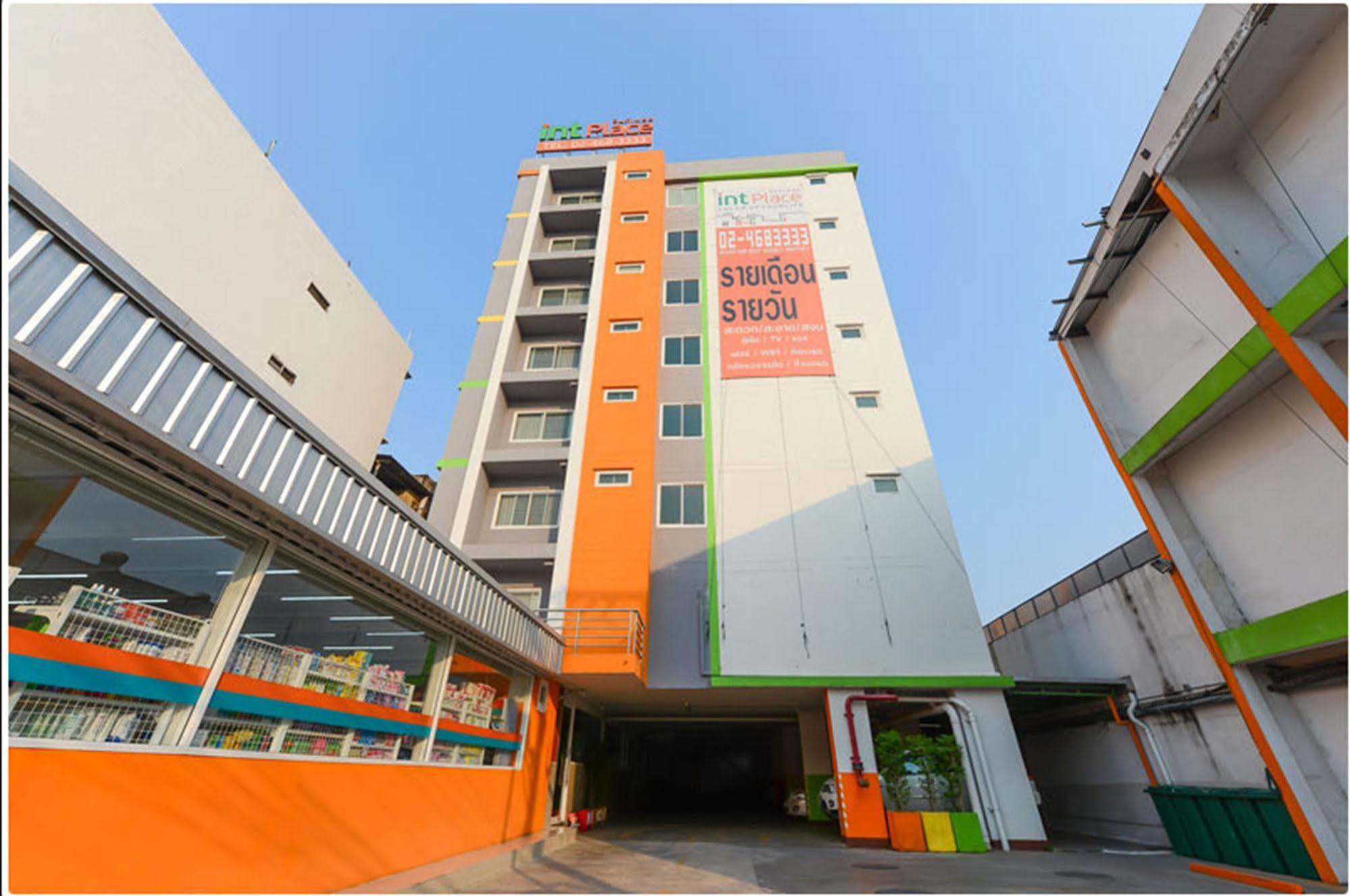 Oyo 460 Int Place Bangkok Extérieur photo