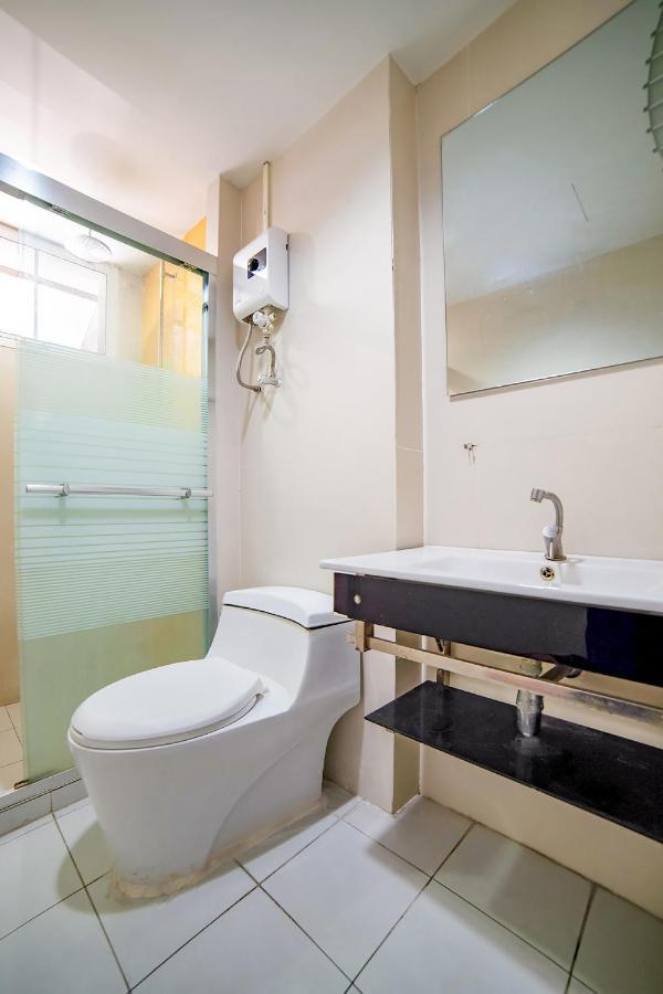 Oyo 460 Int Place Bangkok Extérieur photo