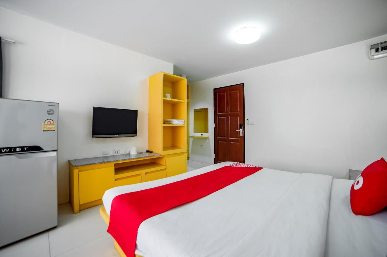 Oyo 460 Int Place Bangkok Extérieur photo
